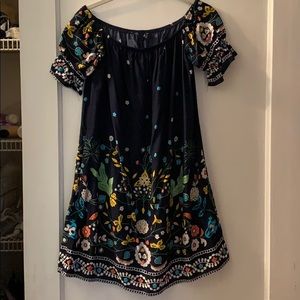Off the shoulder pattern dress
